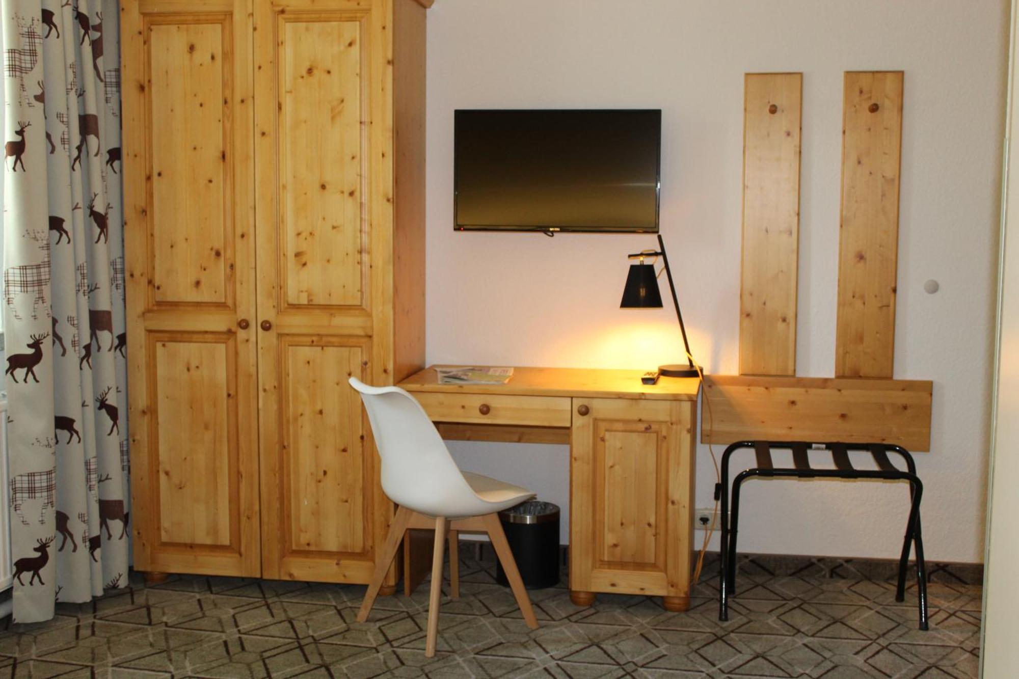 Hotel Miriquidi Oberwiesenthal Exterior photo